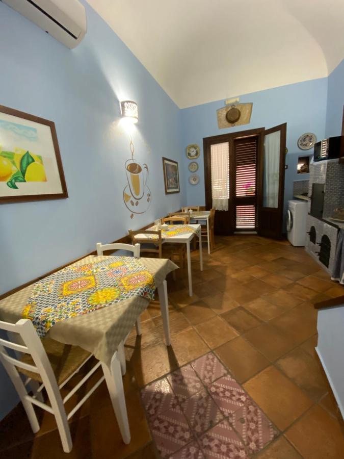 B&B Cinisi Vacanze Exteriör bild