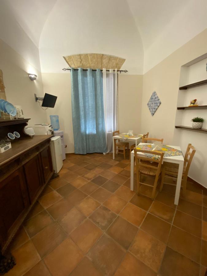 B&B Cinisi Vacanze Exteriör bild