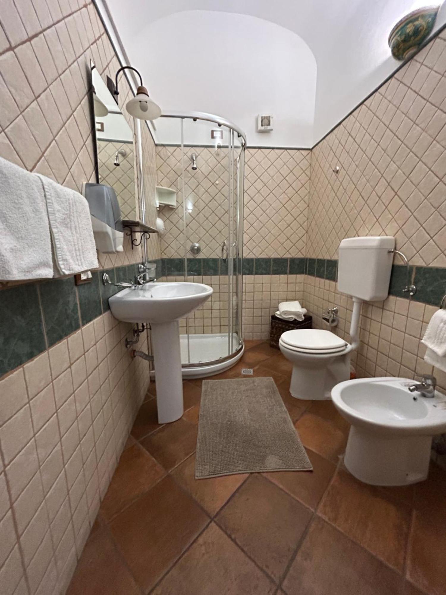 B&B Cinisi Vacanze Exteriör bild